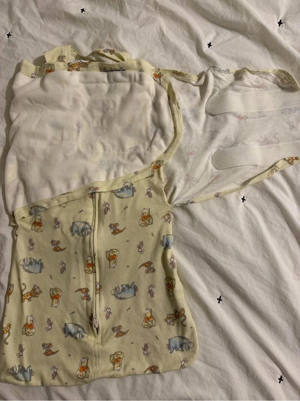 LIKE NEW Halo Sleep Sack – Winnie the Pooh Cream Print